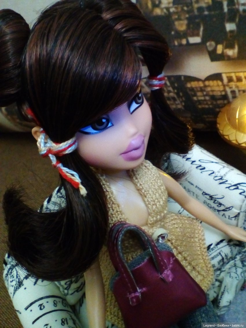 Они сами пишут свои истории: урок красоты от Айсис