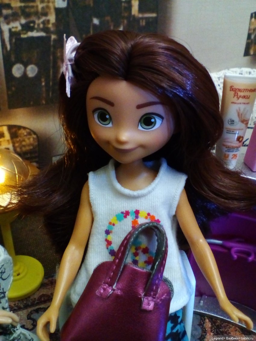 Они сами пишут свои истории: урок красоты от Айсис