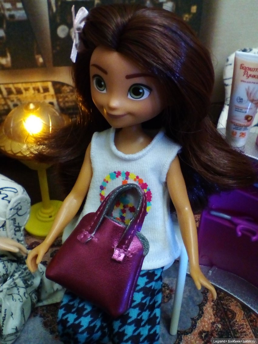 Они сами пишут свои истории: урок красоты от Айсис