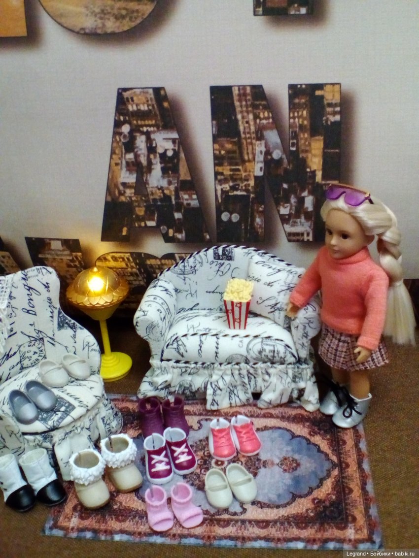 Они сами пишут свои истории. Кира и Гюльфем: туфли и мальчики | Бэйбики Они сами пишут свои истории. Кира и Гюльфем: туфли и мальчики