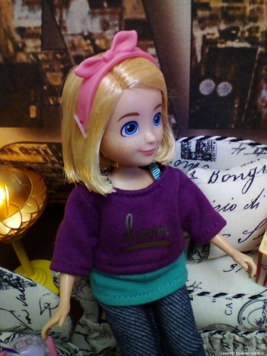 Они сами пишут свои истории. Кира и Гюльфем: туфли и мальчики | Бэйбики Они сами пишут свои истории. Кира и Гюльфем: туфли и мальчики