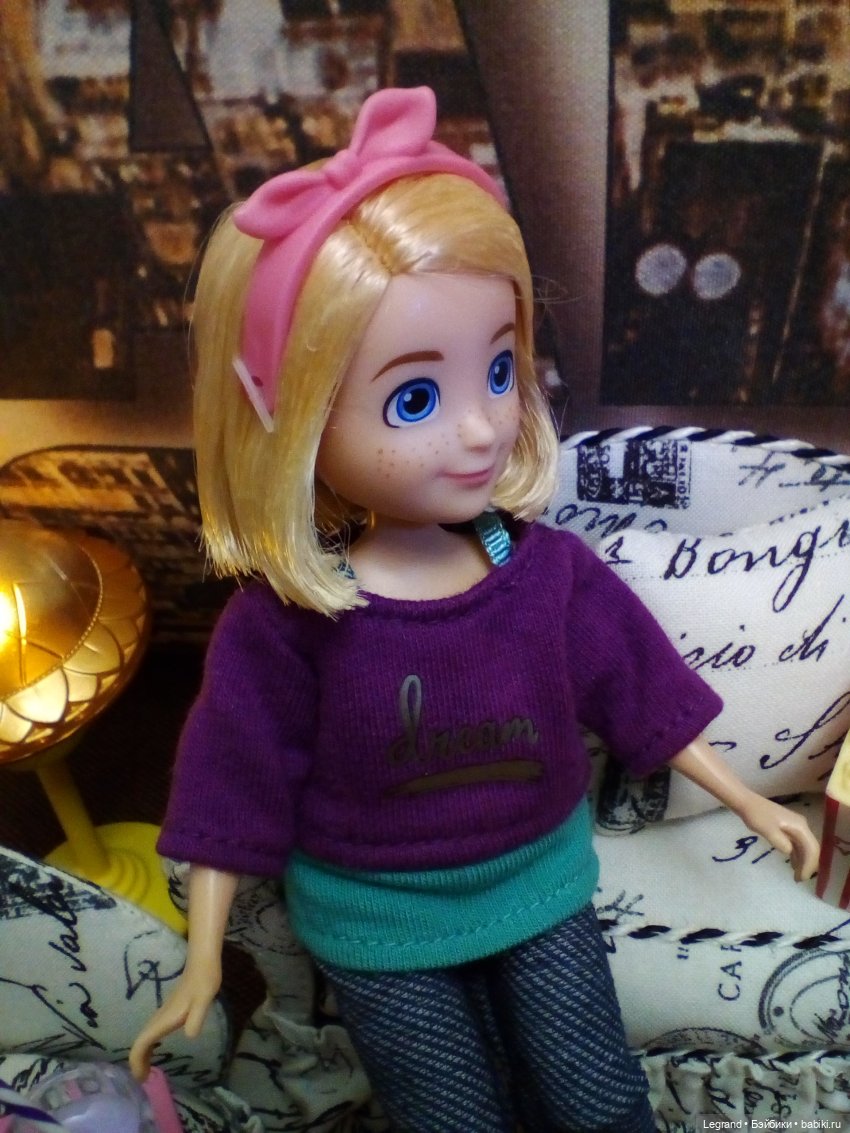 Они сами пишут свои истории. Кира и Гюльфем: туфли и мальчики | Бэйбики Они сами пишут свои истории. Кира и Гюльфем: туфли и мальчики