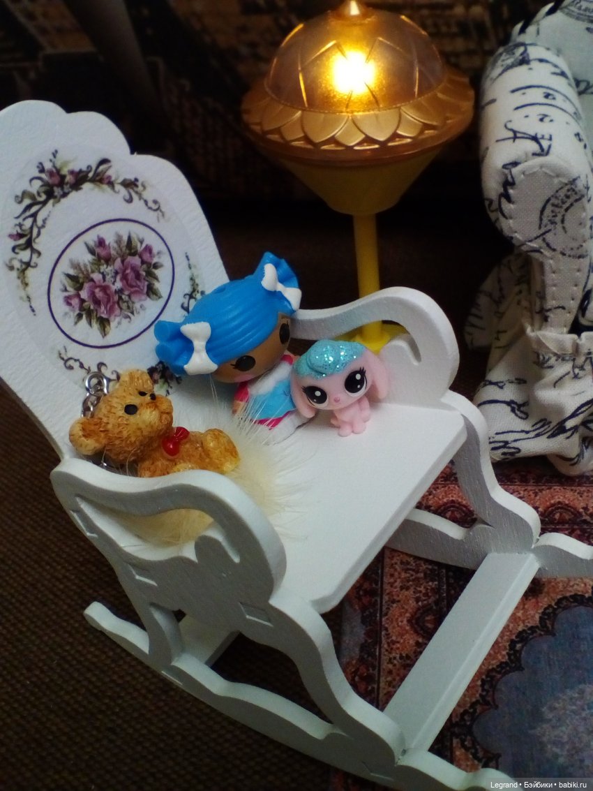 Самые маленькие луренцы, или Крошки, что почти всегда за кадром (фото 2)