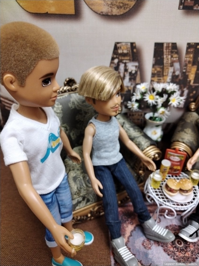 Мужская Bratz-вечеринка. Часть первая