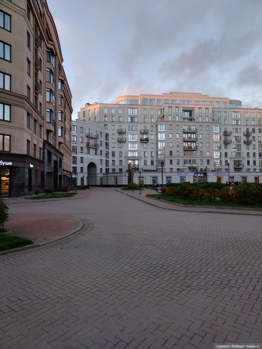 Петербург. Парадный квартал. Джесур и осень