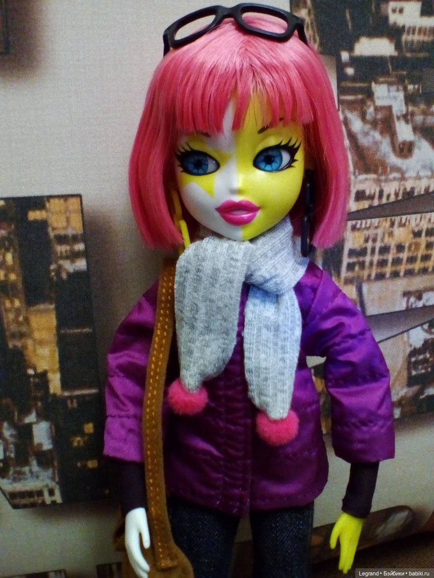 Эрмелин в новой курточке — Куклы Bratz (Братц) и Moxie Girlz: MGA (фото 5)
