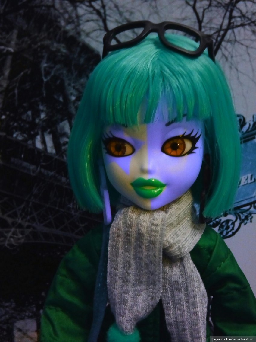 Эрмелин в новой курточке — Куклы Bratz (Братц) и Moxie Girlz: MGA