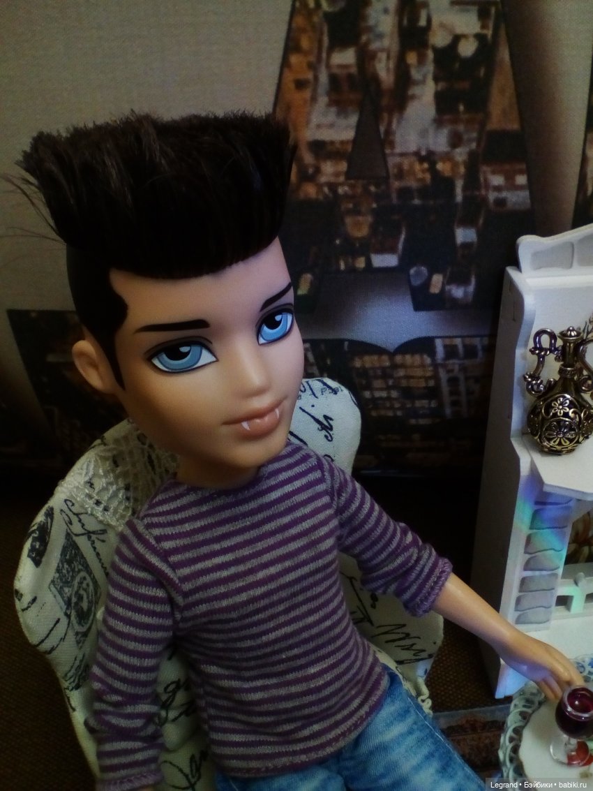 Поздний ноябрь. Период безвременья... Стихи Лестата