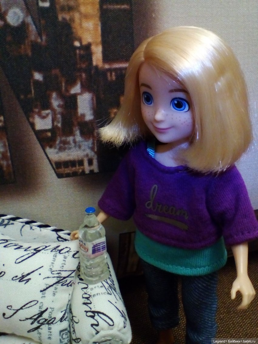 Они сами пишут свои истории: Гюльфем и Жан-Поль. Çok uzaklarda (Очень далеко) | Бэйбики Они сами пишут свои истории: Гюльфем и Жан-Поль. Çok uzaklarda (Очень далеко)