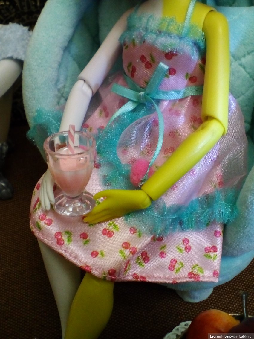 День ванной вечеринки. Эрмелин