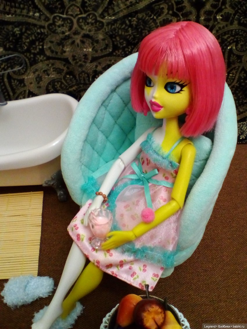 День ванной вечеринки. Эрмелин