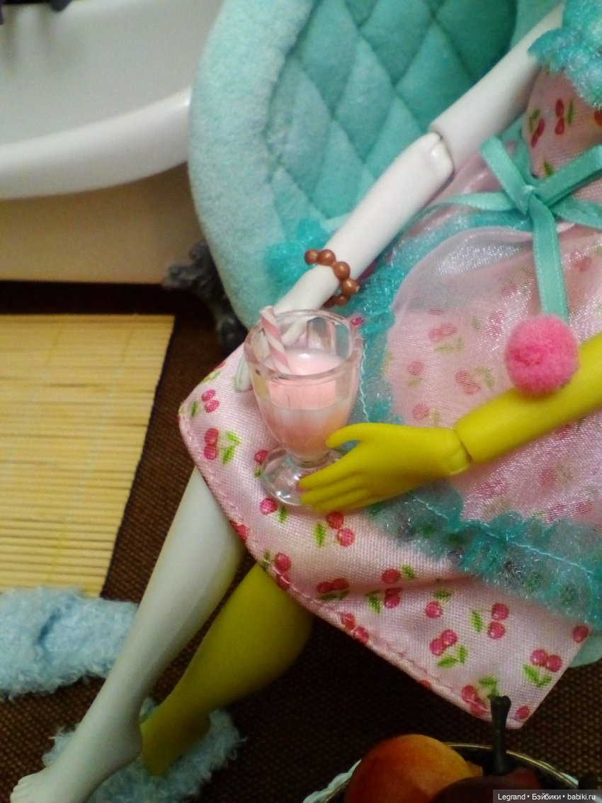 День ванной вечеринки. Эрмелин