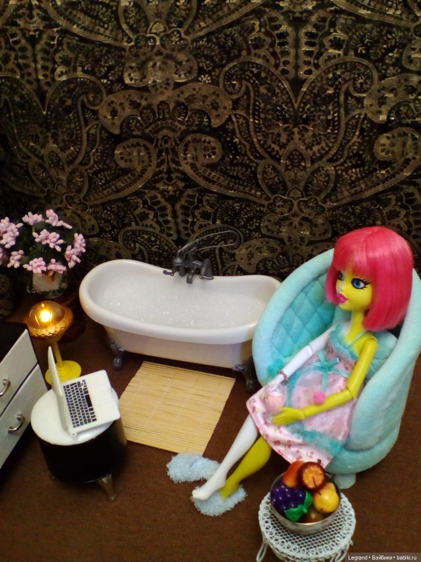 День ванной вечеринки. Эрмелин