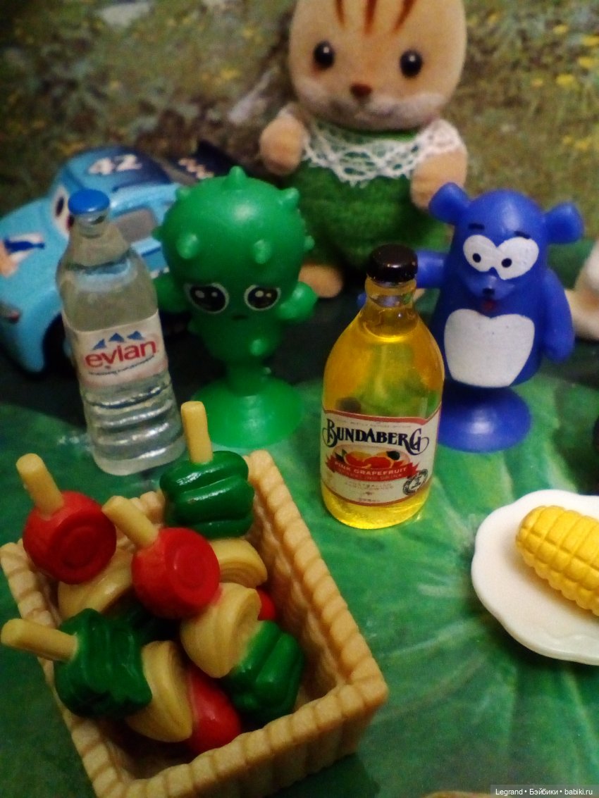 Сказки Соланж. Лесные друзья и чемпионат мира по футболу в Катаре (фото 10)