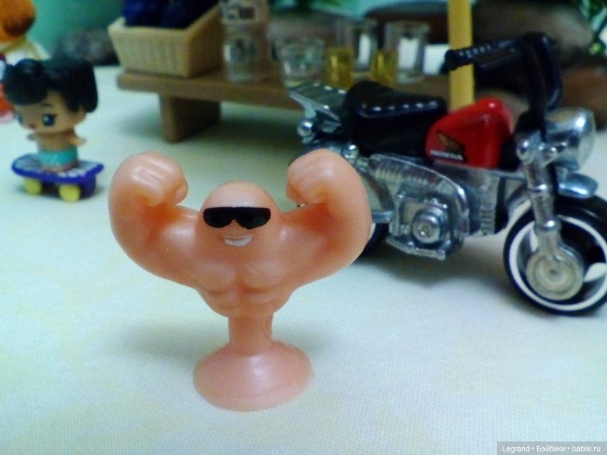 Сказки Соланж. Лесные друзья в Катаре. Пляж. Кактус: романтическое знакомство