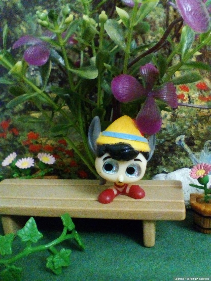 Глазастик в саду и Мавиль (фото 2)