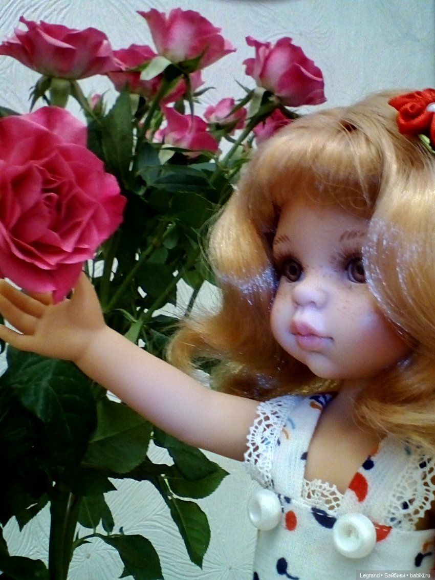 Фредерика и розы — Куклы Paola Reina (Паола Рейна): новинки