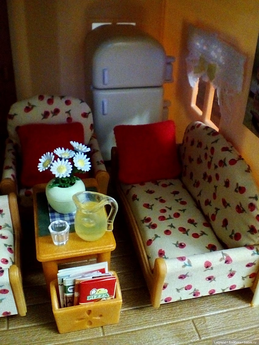 Сильванский домик: ванна с лепестками роз для Анналисы