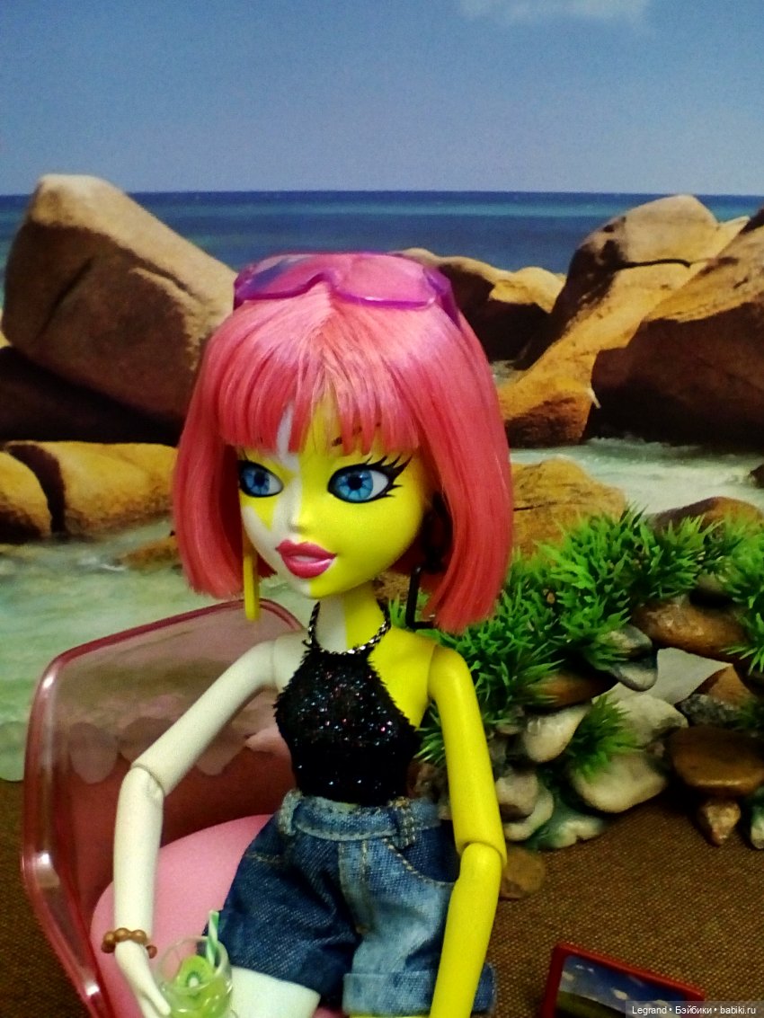 Эрмелин и Гюнеш на побережье (фото 7)