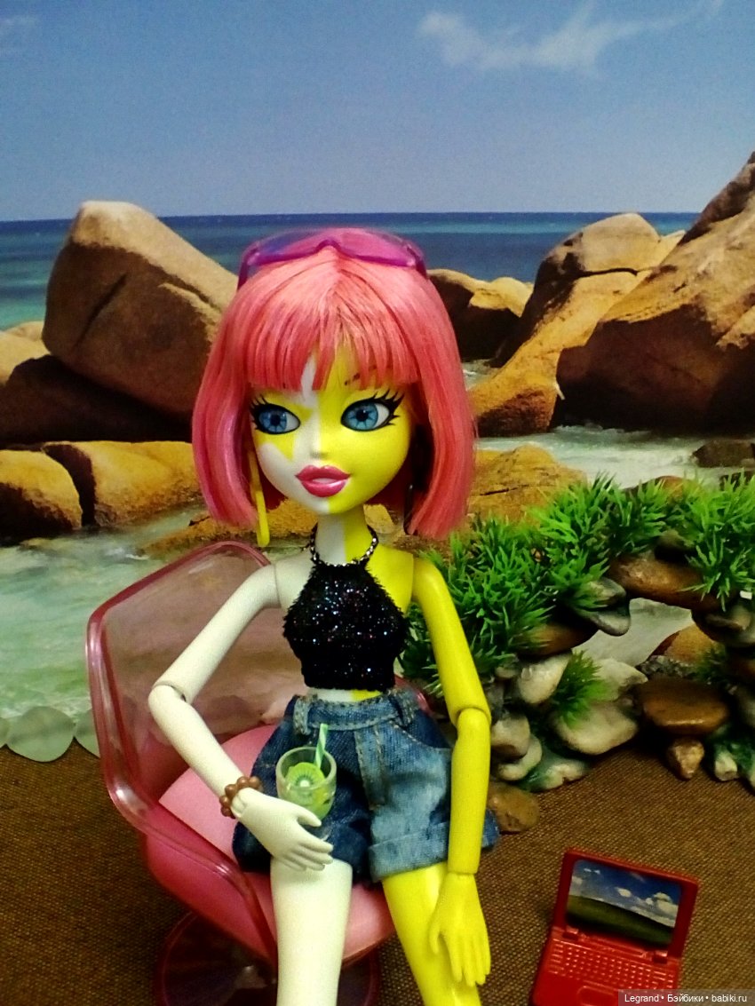 Эрмелин и Гюнеш на побережье (фото 4)