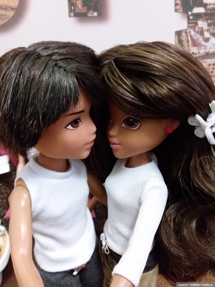 Темнокожие девушки Лурении