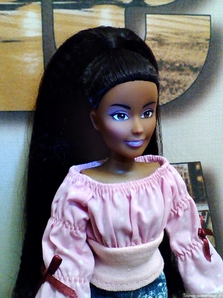 Темнокожие девушки Лурении (фото 4)