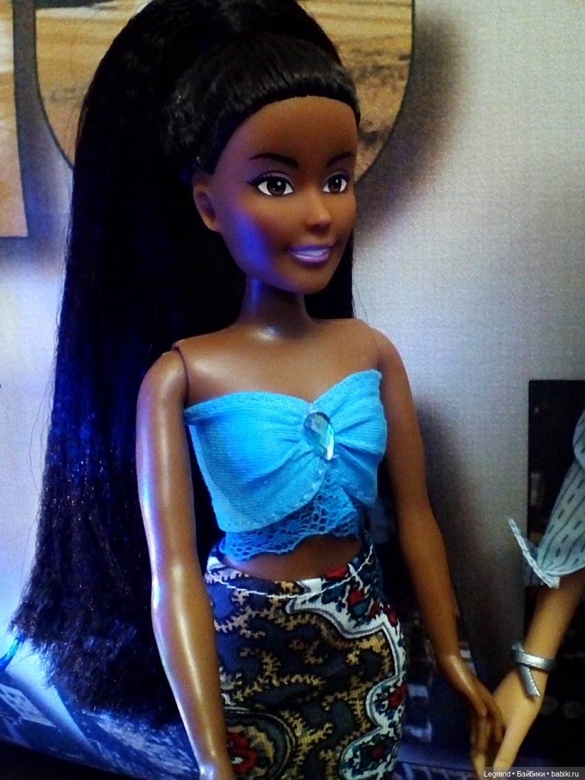 Темнокожие девушки Лурении (фото 2)