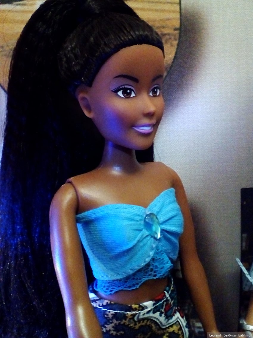 Темнокожие девушки Лурении (фото 3)