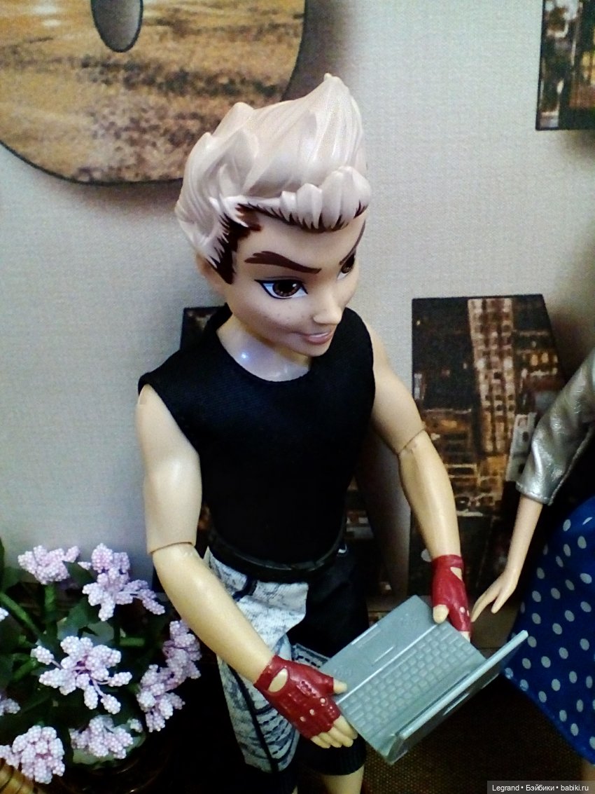 Они сами пишут свои истории: Блонди, Аполлинер, Лестат (фото 8)