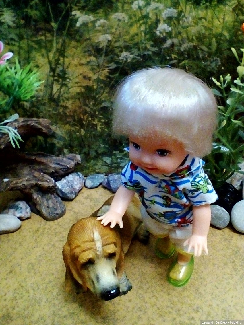 Лурения. Дети на прогулке