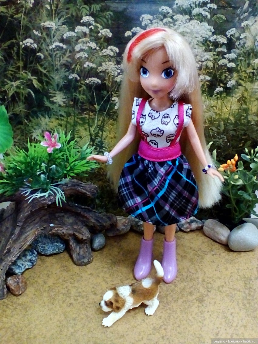 Лурения. Бижу гуляет с Джаном