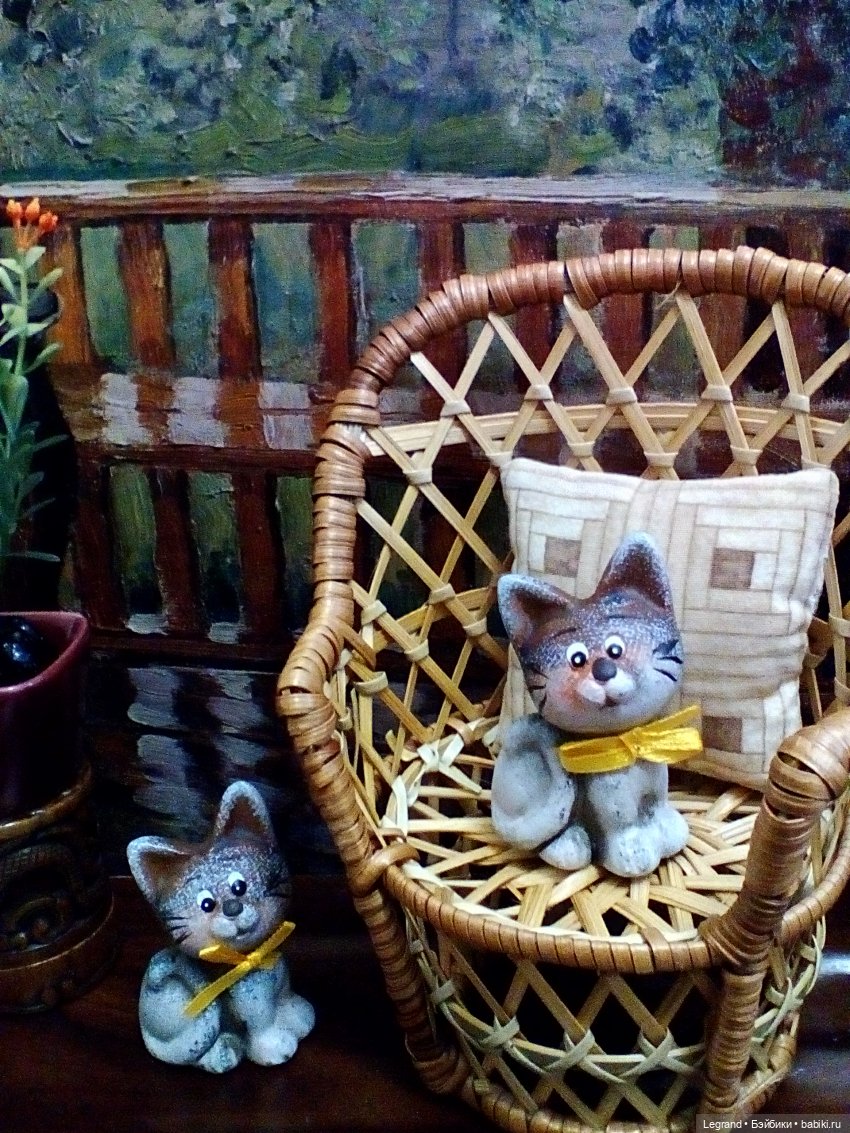 Лурения. Всемирный день кошек