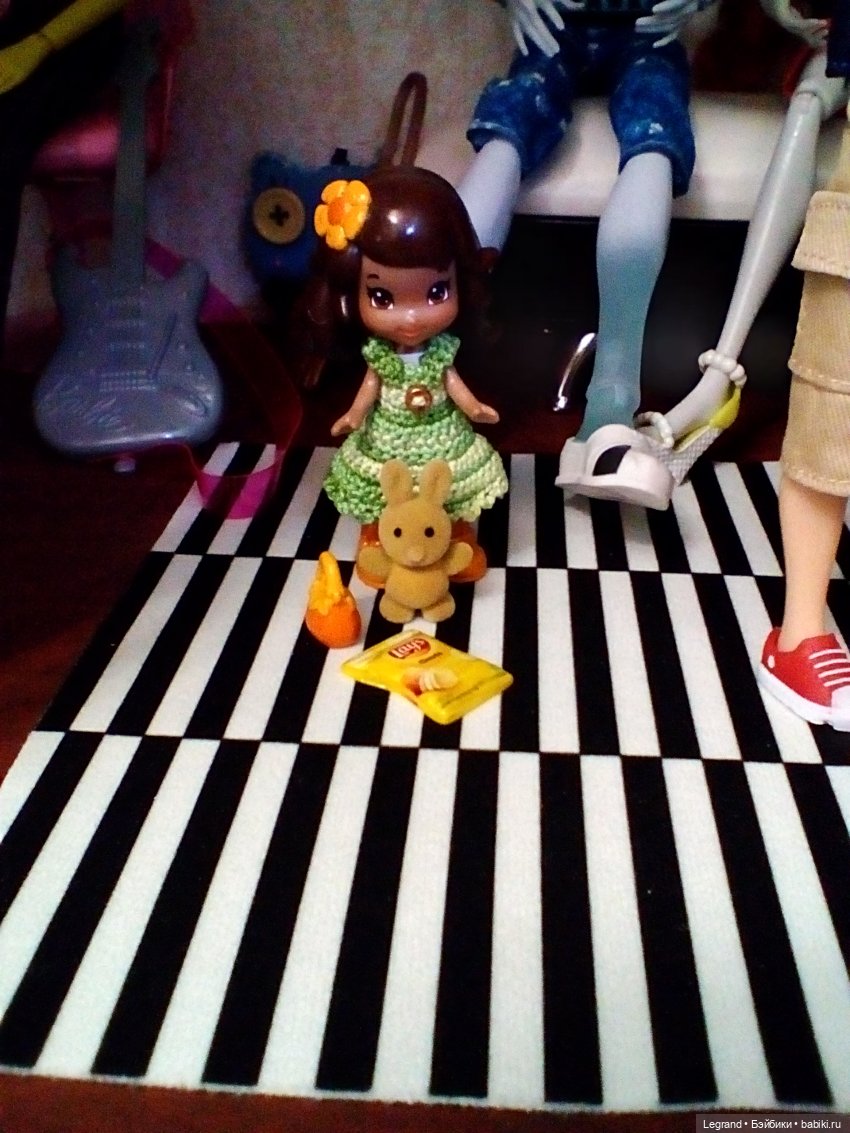 Лурения. Фото с куклополок: Блонди, Эллис, сыновья Жерара