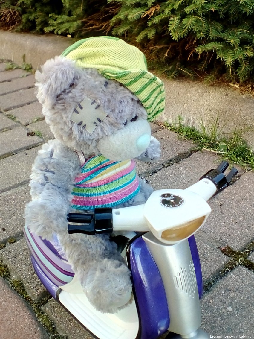 Гри в Парадном квартале. На скутере. Пикник на траве и фонтаны | Бэйбики Гри в Парадном квартале. На скутере. Пикник на траве и фонтаны