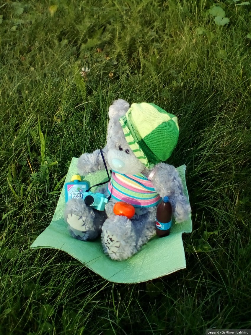 Гри в Парадном квартале. На скутере. Пикник на траве и фонтаны | Бэйбики Гри в Парадном квартале. На скутере. Пикник на траве и фонтаны