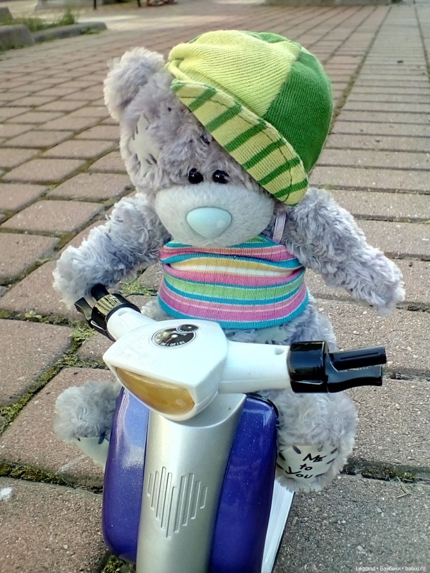 Гри в Парадном квартале. На скутере. Пикник на траве и фонтаны | Бэйбики Гри в Парадном квартале. На скутере. Пикник на траве и фонтаны