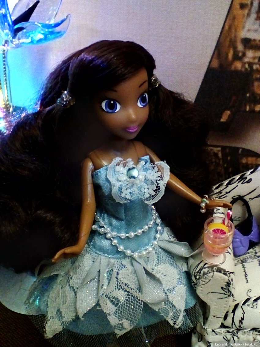 Лурения: Диор и Козетта в новых платьях