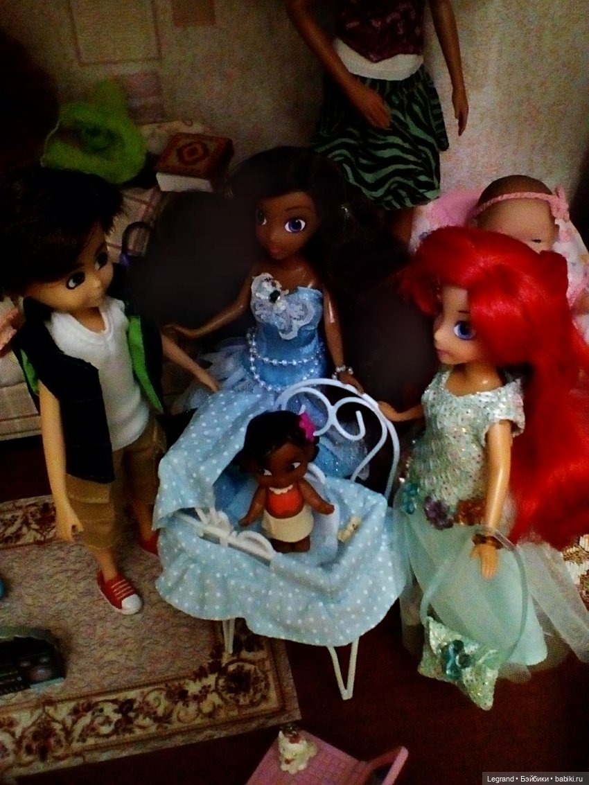 Лурения: Диор и Козетта в новых платьях