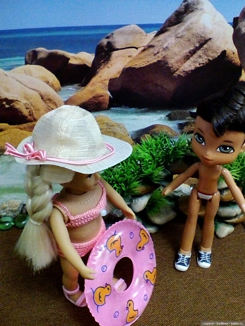 Лурения. Пикник на пляже: Кира, Гёкхан, Элли и Джемма (фото 5)