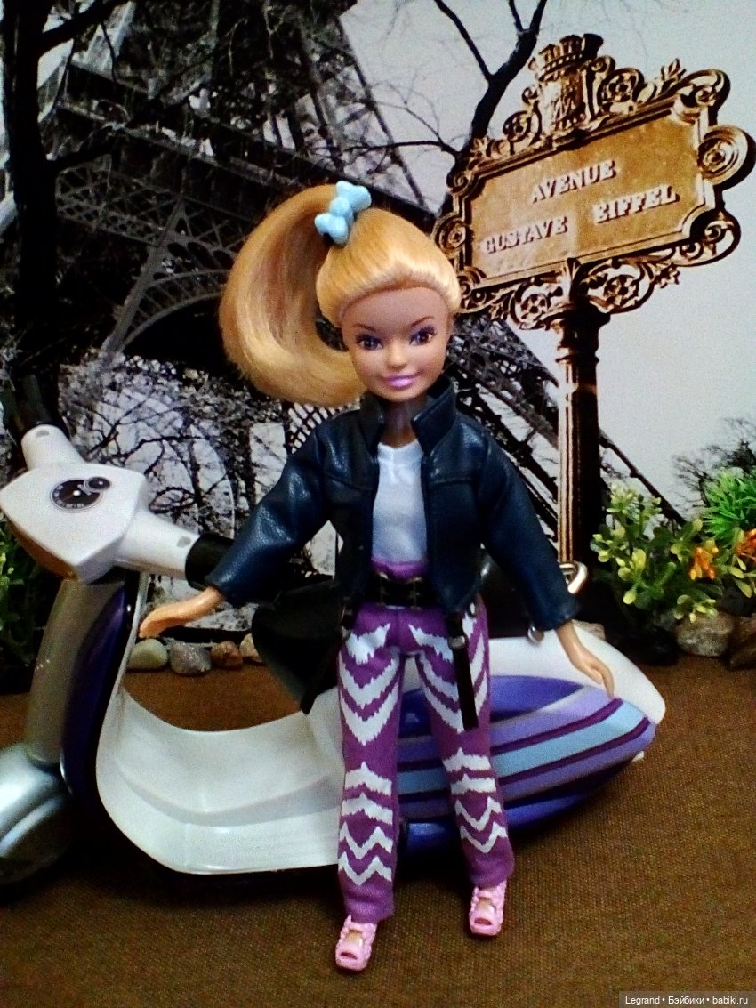 Лурения: Бурджу на фоне Эйфелевой башни (фото 8)