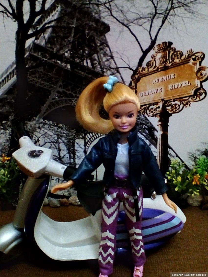 Лурения: Бурджу на фоне Эйфелевой башни (фото 4)