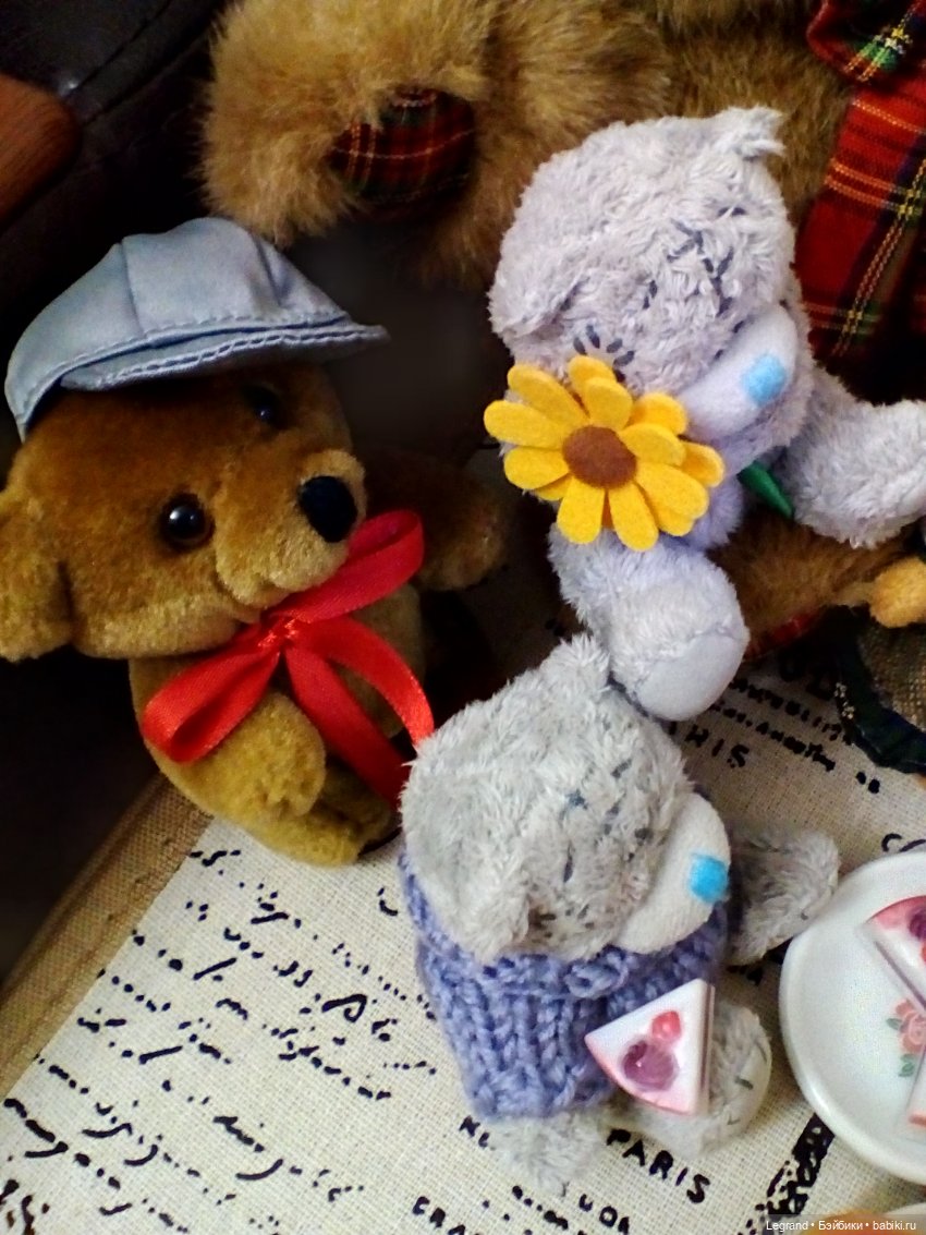 Большая медвежья вечеринка в честь Дня плюшевого мишки