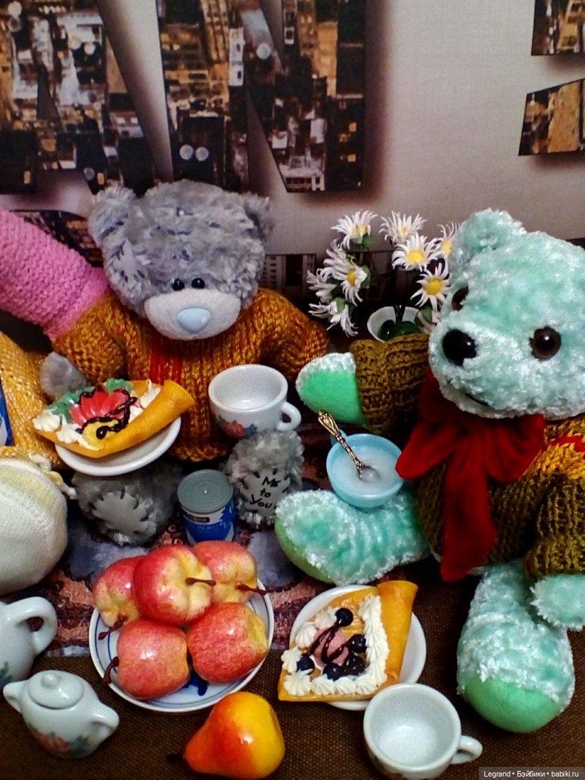 Большая медвежья вечеринка в честь Дня плюшевого мишки