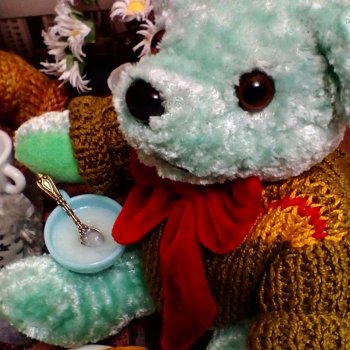 Большая медвежья вечеринка в честь Дня плюшевого мишки