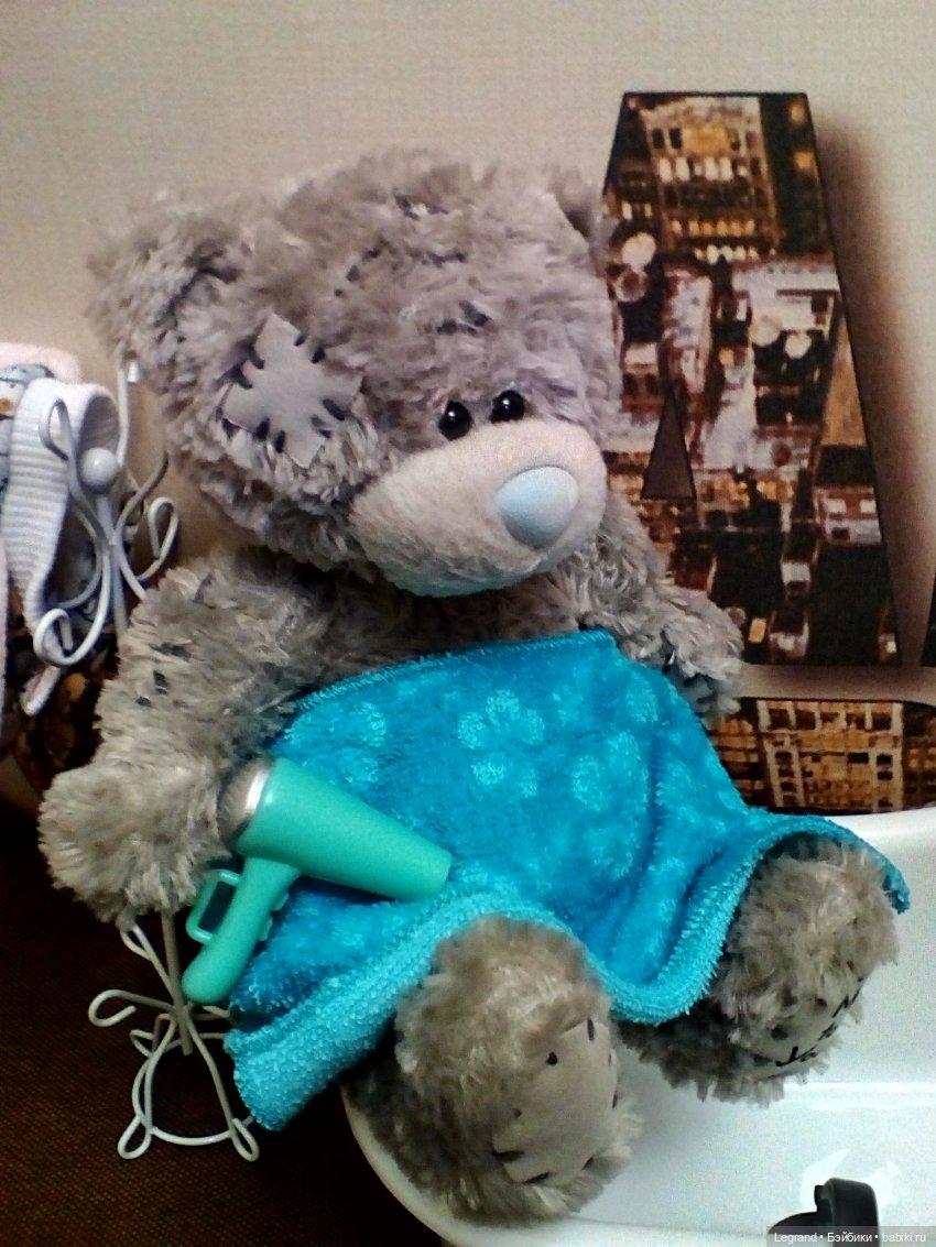 На следующий день после вечеринки: Гри принимает ванну