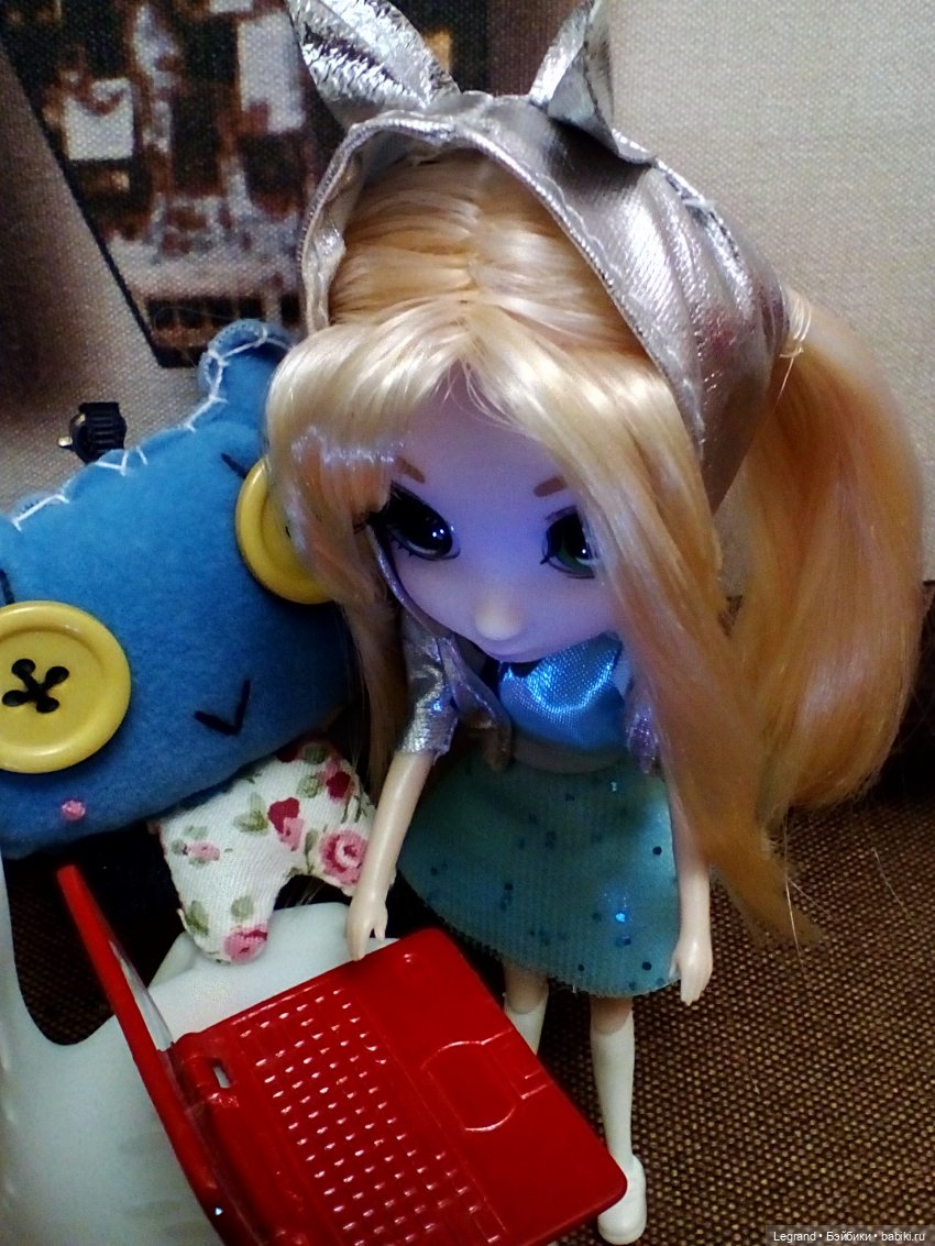 Они сами пишут свои истории: Гёкхан, Мирабель и Элли (фото 8)