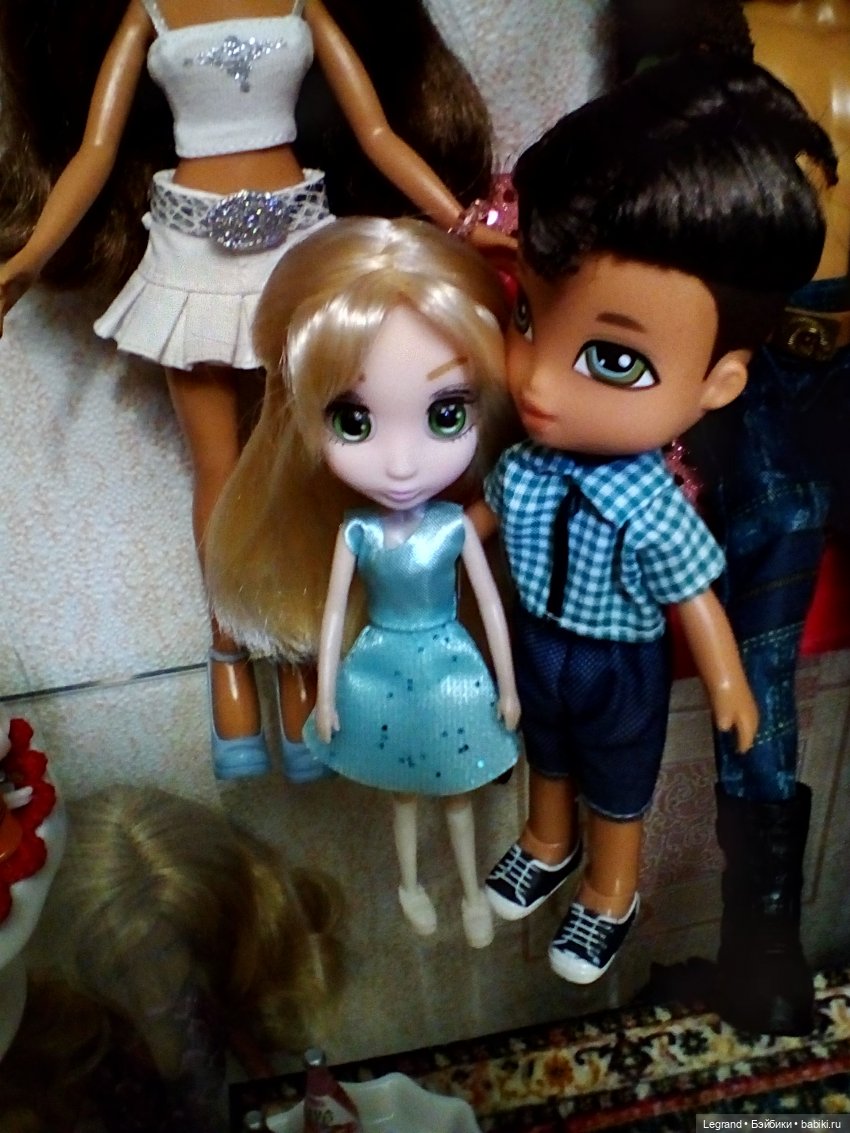 Они сами пишут свои истории: Гёкхан, Мика, Мирабель