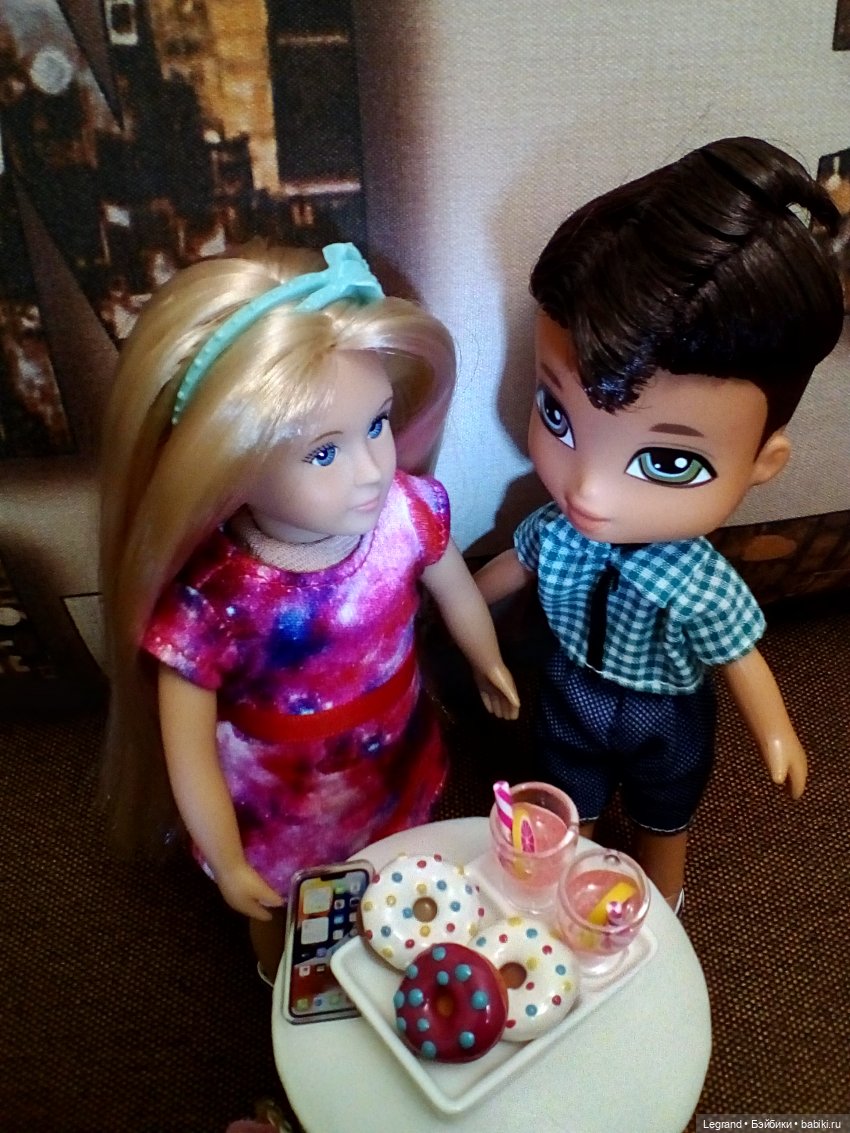 Они сами пишут свои истории: Гёкхан, Мирабель и Элли