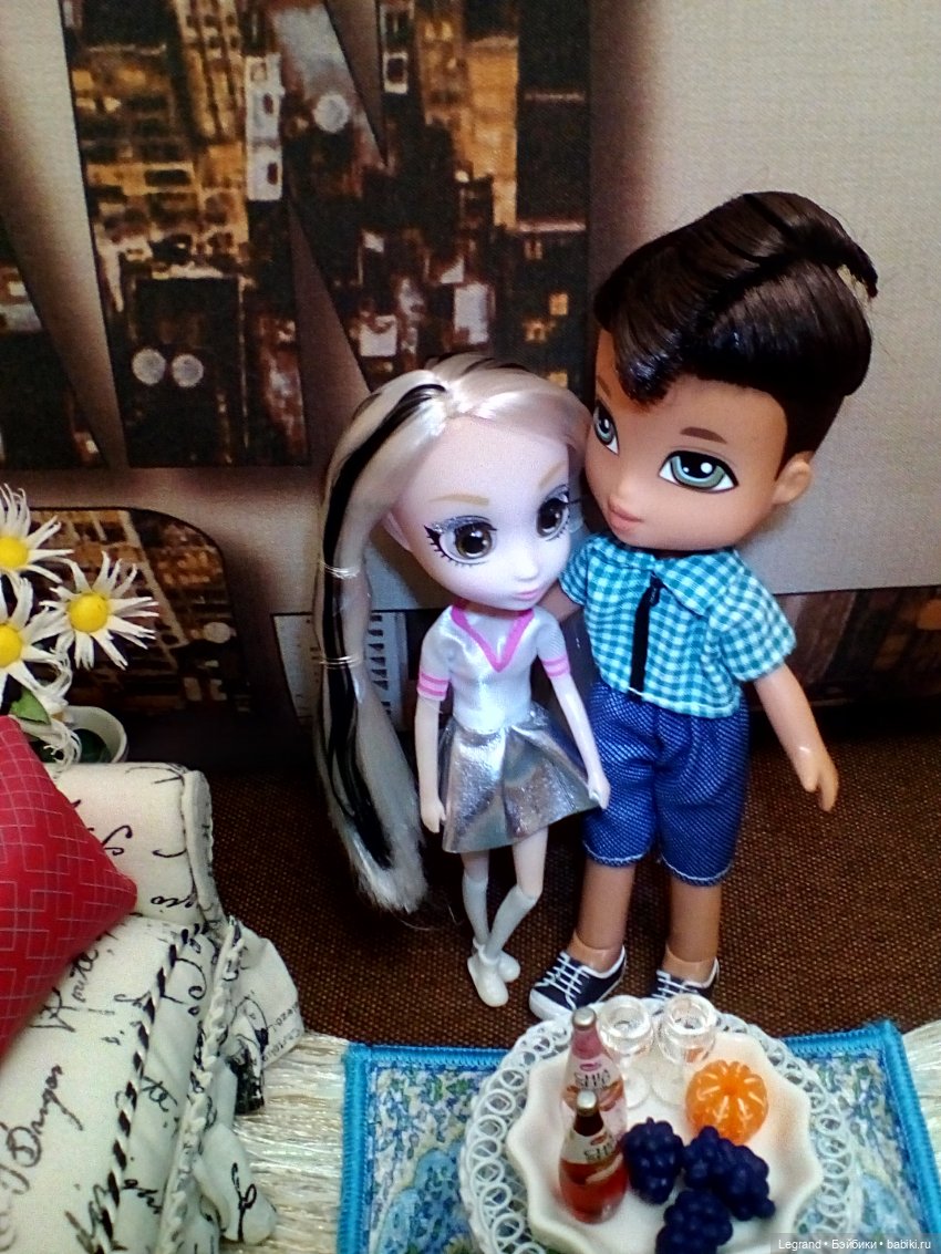 Они сами пишут свои истории: Гёкхан, Мика, Мирабель