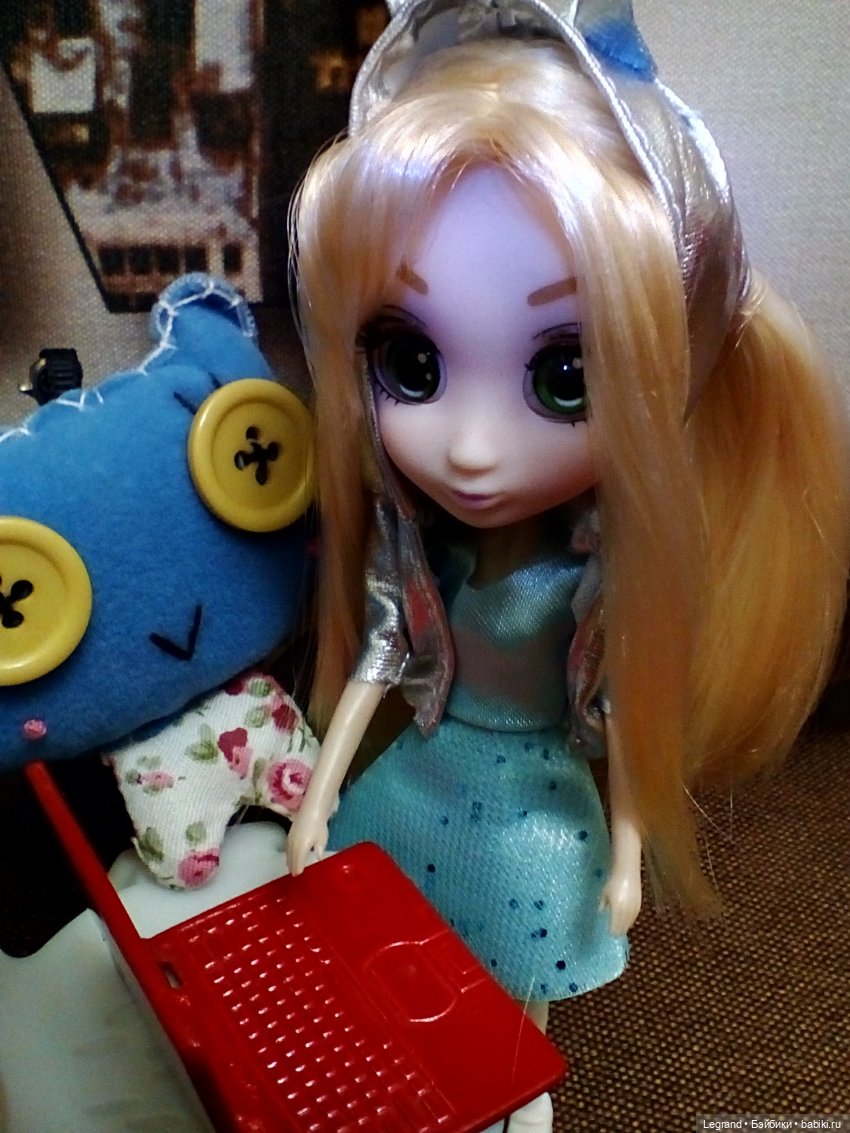 Они сами пишут свои истории: Гёкхан, Мирабель и Элли (фото 5)